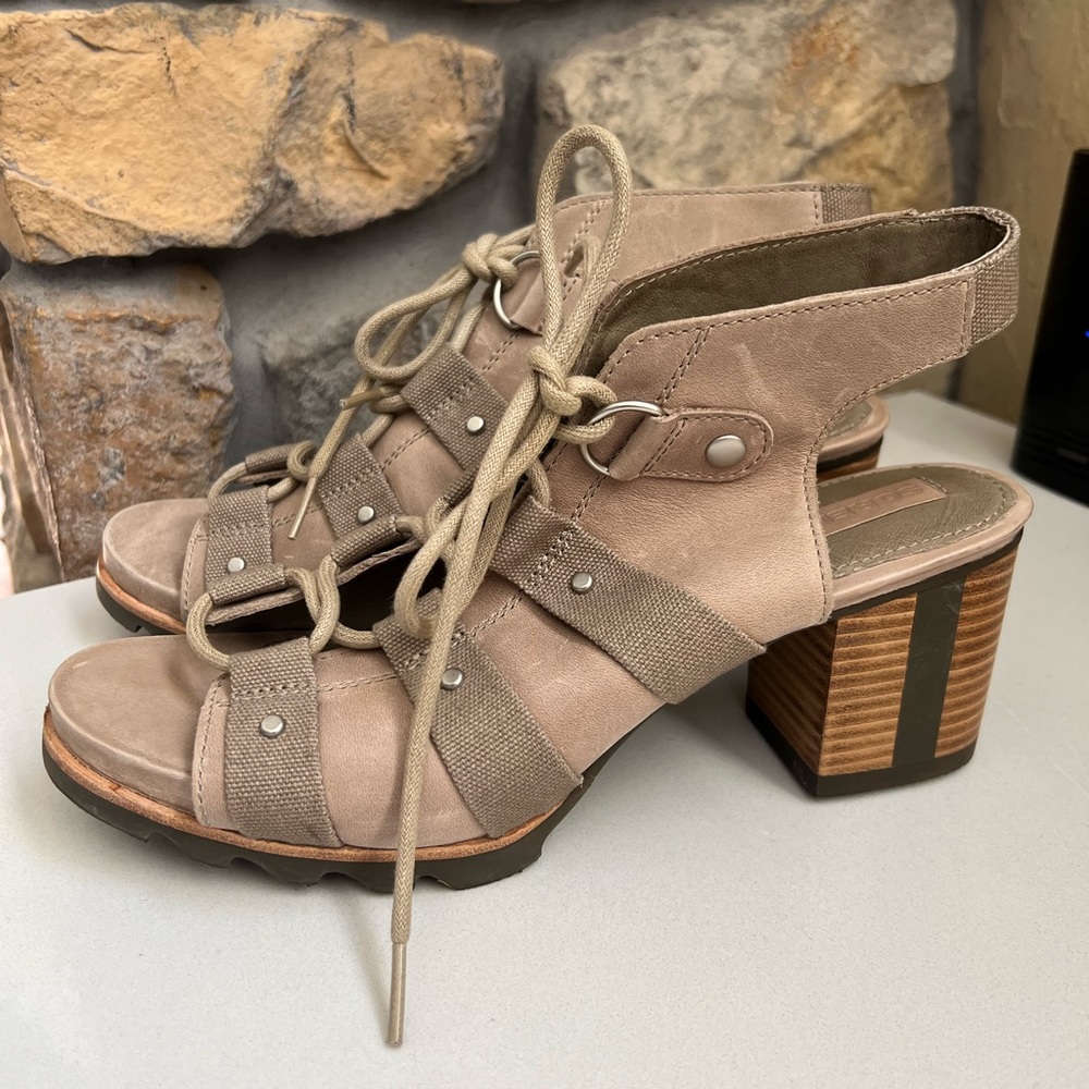 Sorel Addington Lace Up Sandals Size 9.5